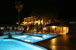 piscina-noche- monnaber nou - piscina noche monnaber nou - Hotel Rural Monnaber Nou Mallorca