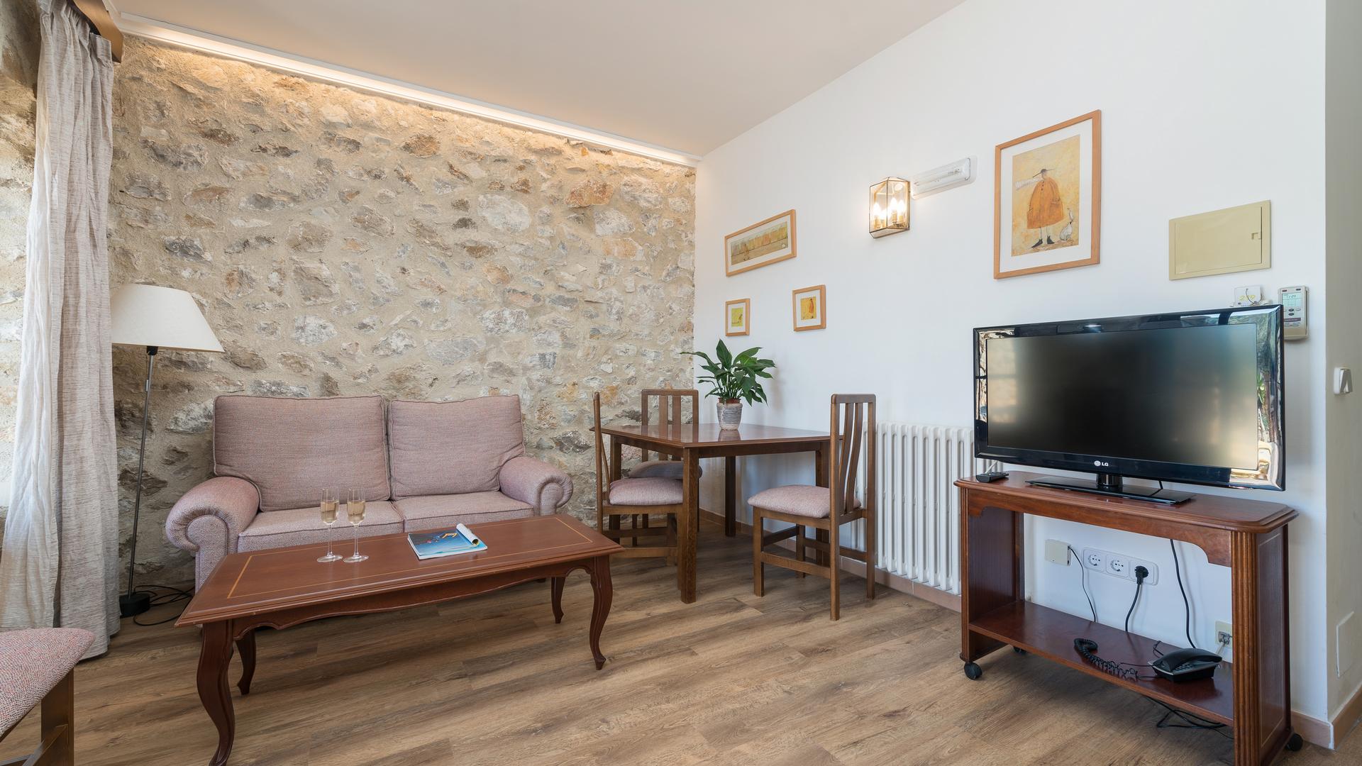Apartament Familiar - 3 APARTAMENTO FAMILIAR monnaber nou 7 - Hotel Rural Monnaber Nou Mallorca